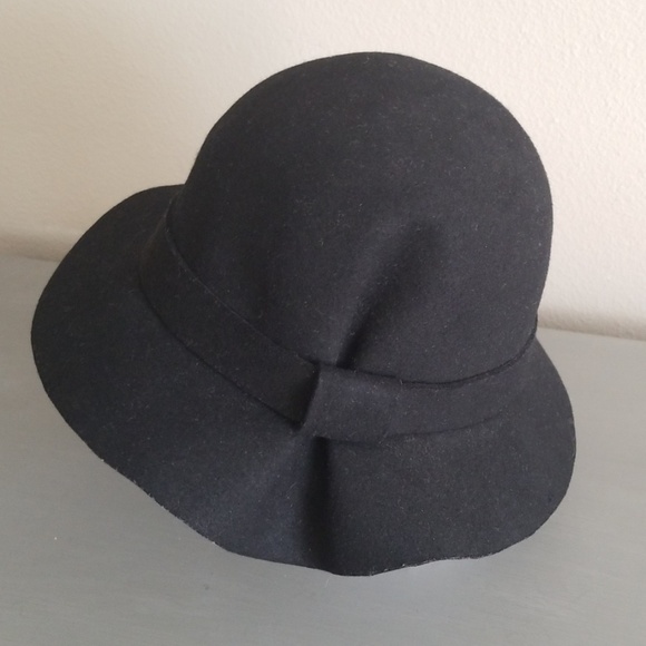 Wool hat - Picture 2 of 8